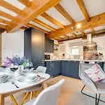 3 Bed In Oc-ds1035 *